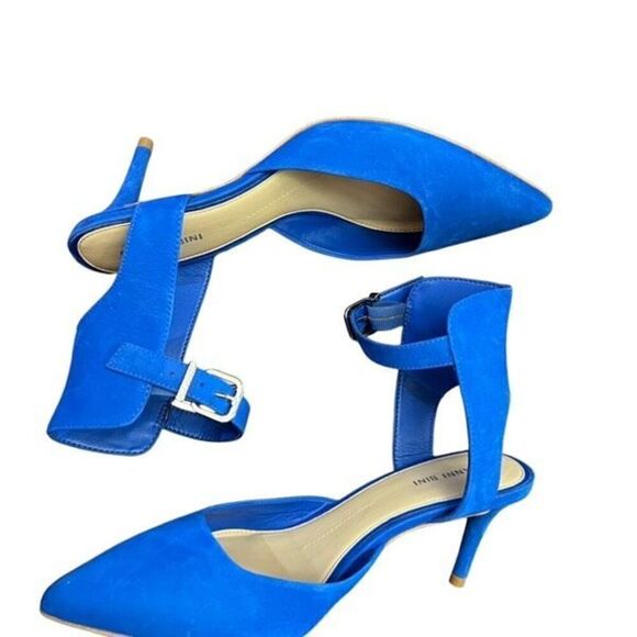 Gianni Bini NWOT Blue Suede Heels with Ankle Strap and Closed Toe Size 9 - Picture 2 of 6